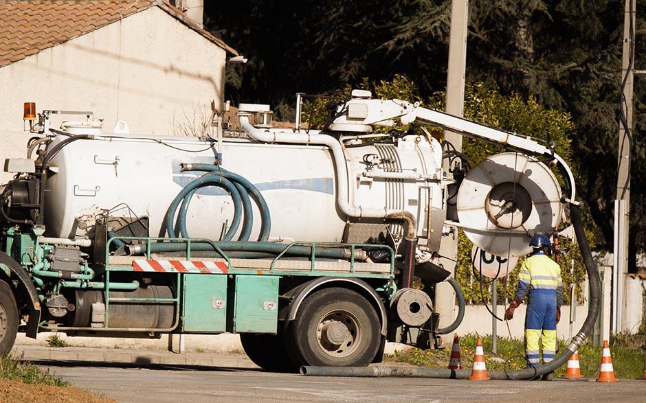 tuyau déboucheur de canalisation Paris 6